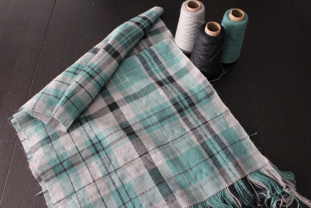 Weaving Plaid